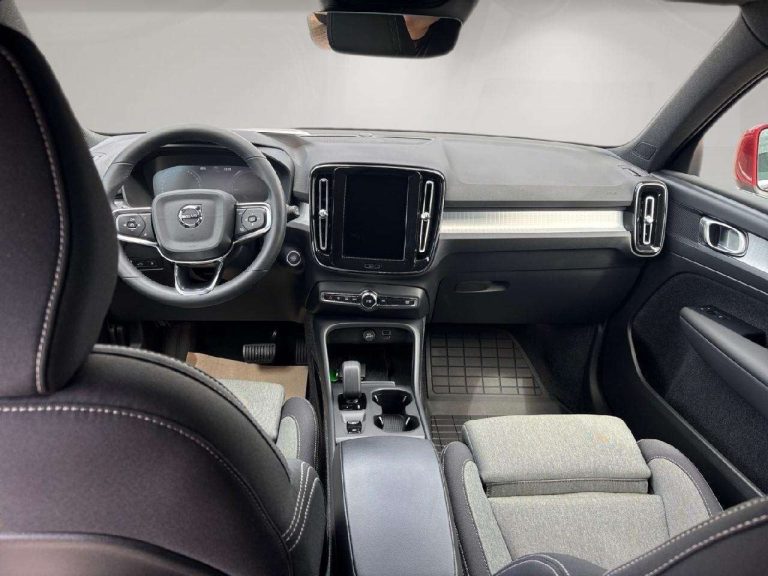 Volvo XC40 Recharge T4 Core - photo 7