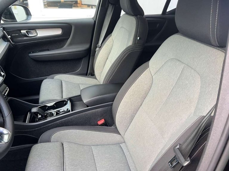 Volvo XC40 Recharge T4 Plus Bright - photo 8
