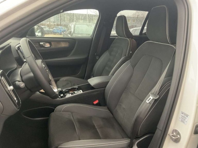 Volvo XC40 Recharge T5 Plus Dark - photo 8