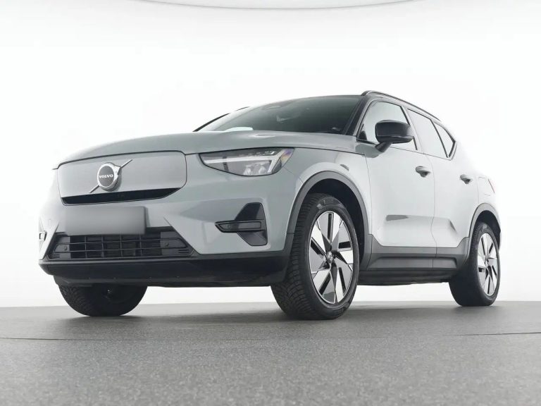 Volvo XC40 Recharge Extended Range Plus