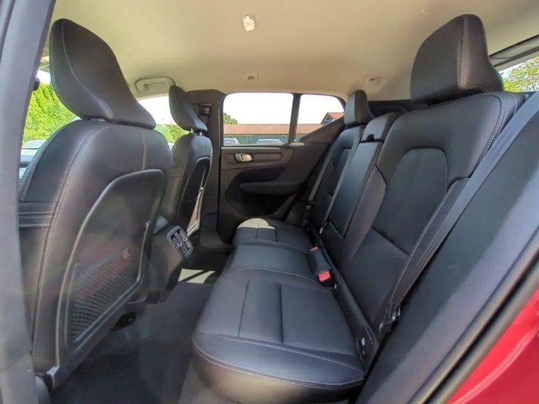 Volvo XC40 B4 Core - photo 11