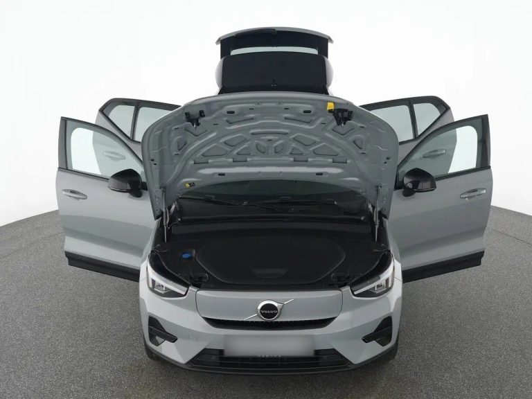Volvo XC40 Recharge Extended Range Plus - photo 12