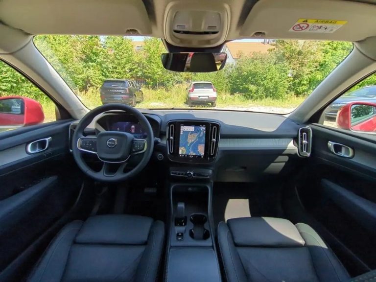 Volvo XC40 B4 Core - photo 16