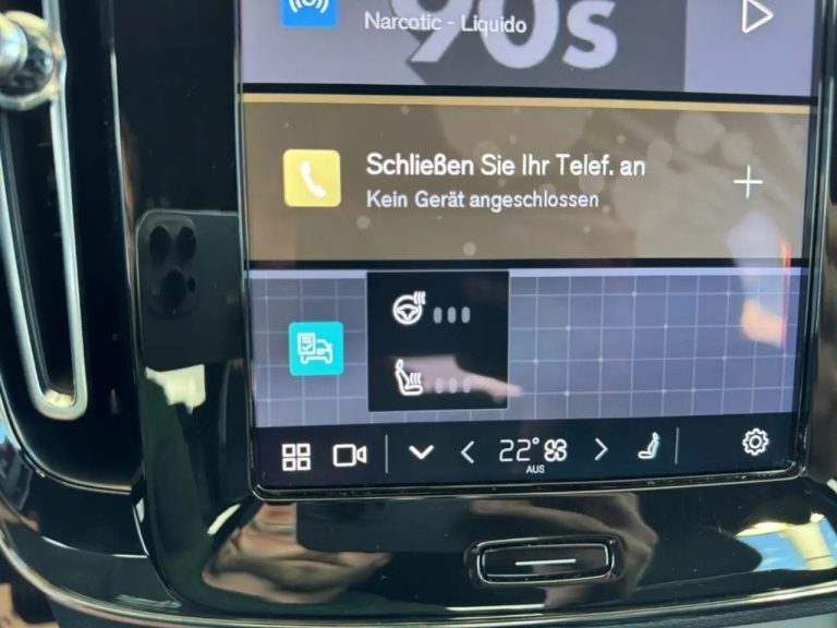 Volvo XC40 Recharge Single Motor Plus - photo 17