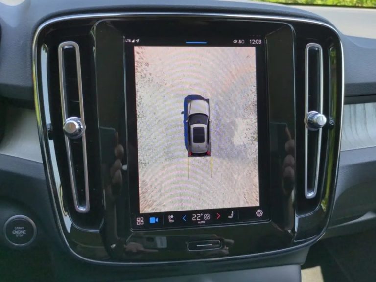 Volvo XC40 B4 Core - photo 18