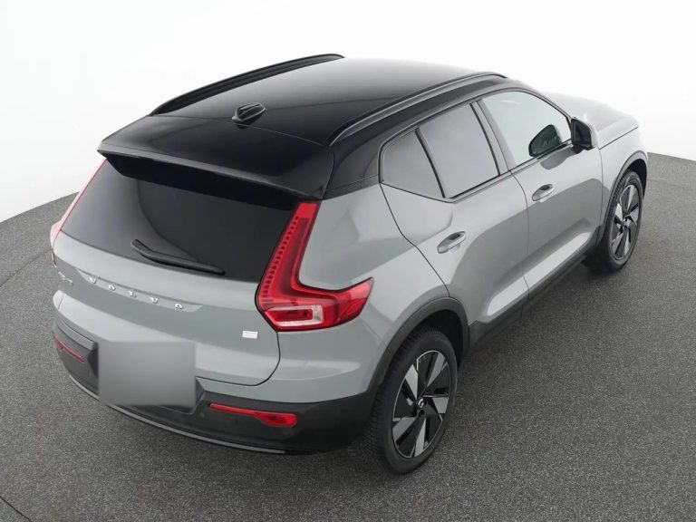 Volvo XC40 Recharge Extended Range Plus - photo 18