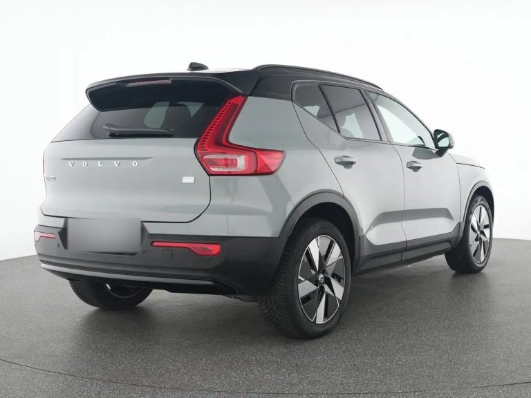 Volvo XC40 Recharge Extended Range Plus - photo 2