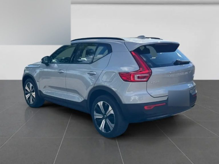 Volvo XC40 Recharge Single Motor Plus - photo 3