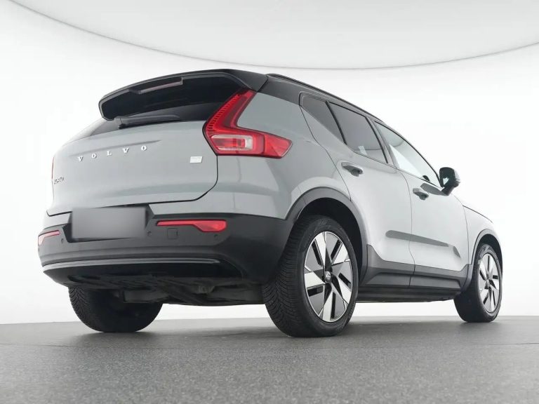 Volvo XC40 Recharge Extended Range Plus - photo 7