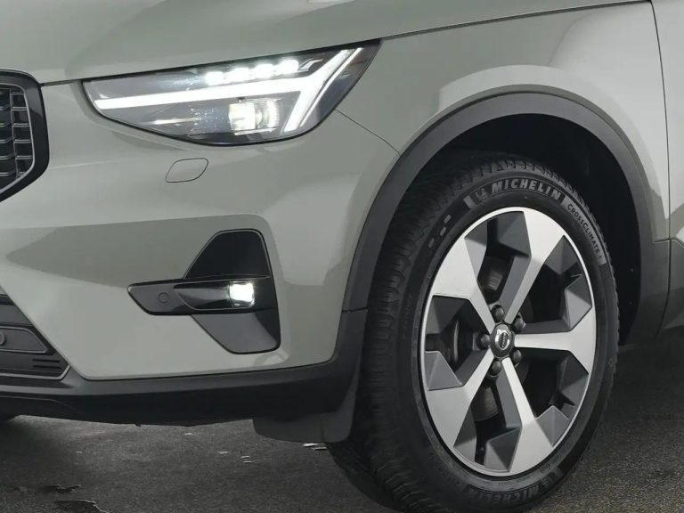 Volvo XC40 B4 Ultimate - photo 8