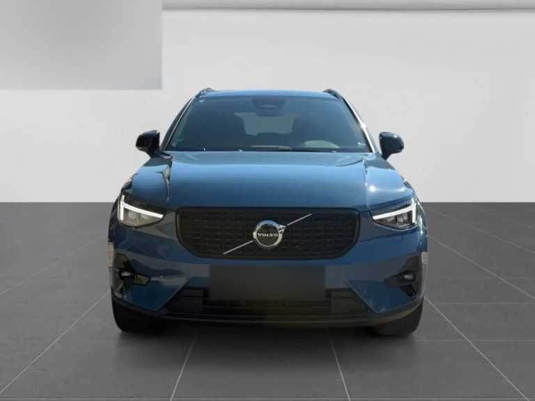Volvo XC40 B3 Plus Dark - photo 8
