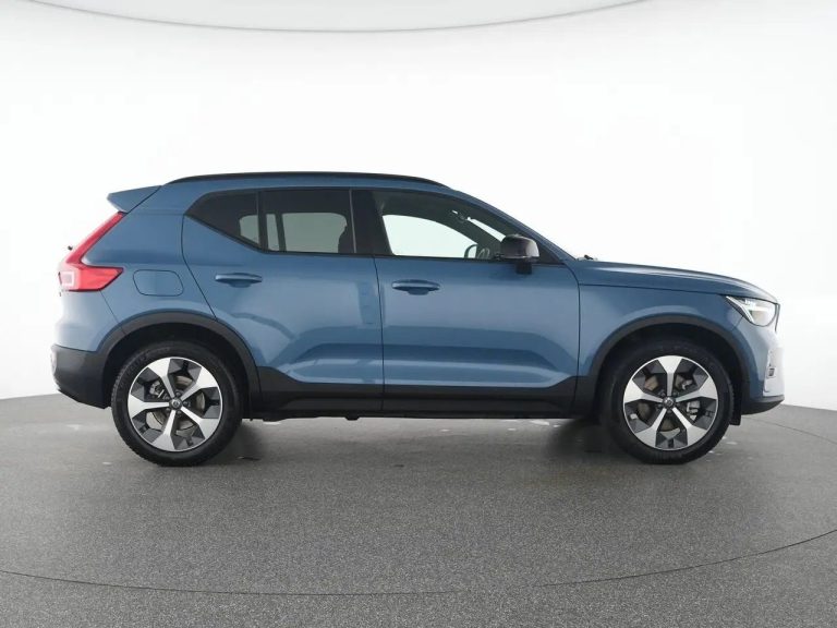 Volvo XC40 B3 Plus - photo 11