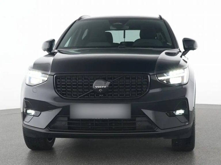 Volvo XC40 B3 Plus Black Edition - photo 14