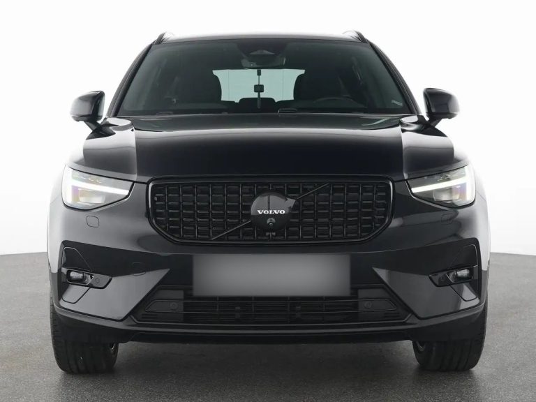 Volvo XC40 B3 Plus Black Edition - photo 14