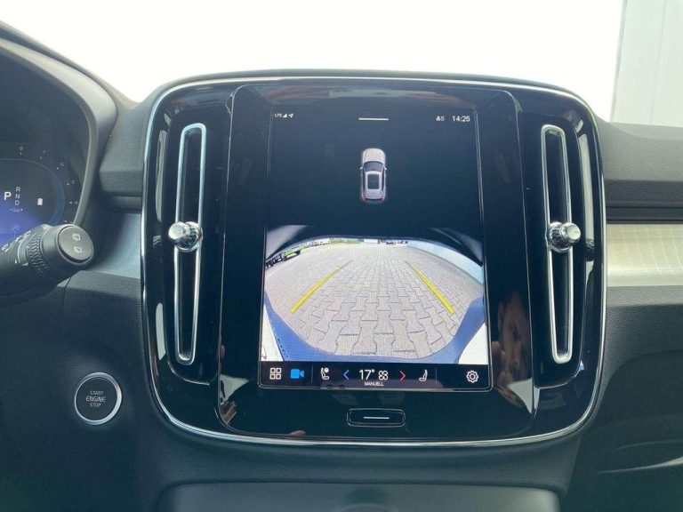 Volvo XC40 B3 Plus Dark - photo 14
