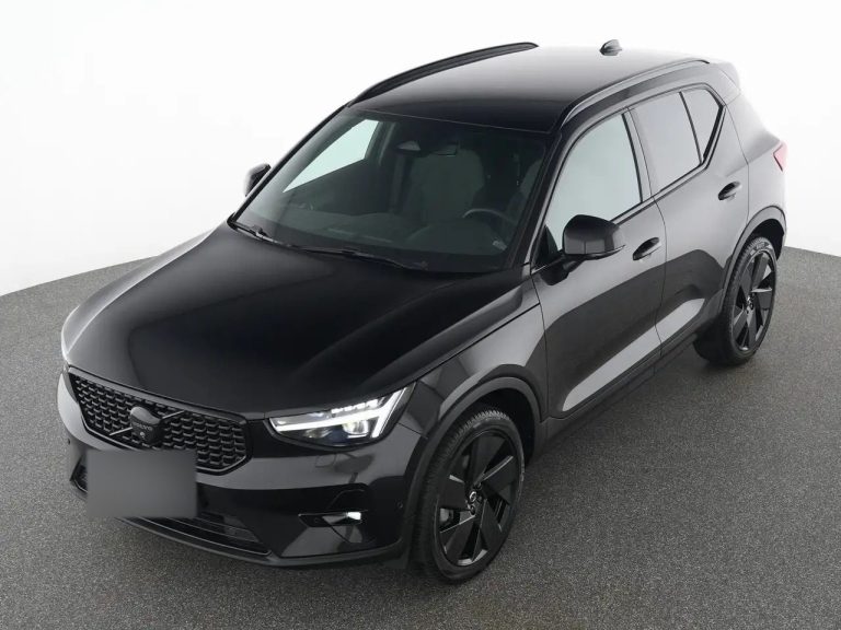 Volvo XC40 B3 Plus Black Edition - photo 17