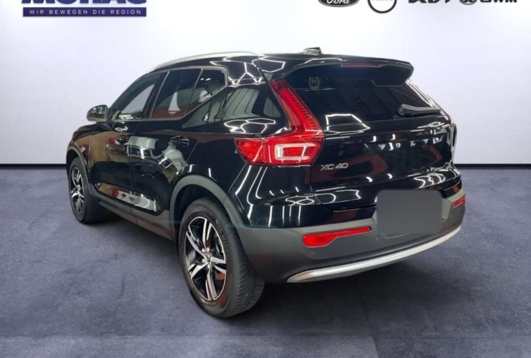 Volvo XC40 B3 Core - photo 2