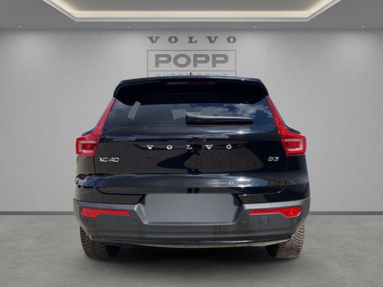 Volvo XC40 B3 Plus Dark - photo 7