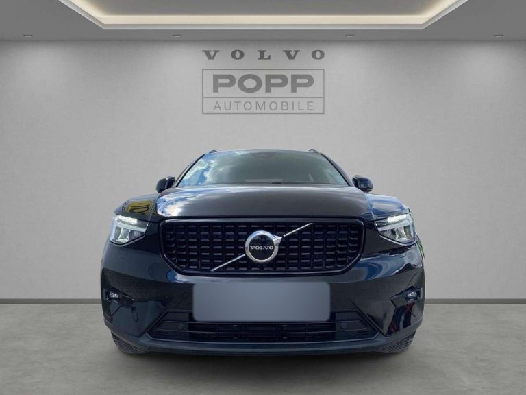 Volvo XC40 B3 Plus Dark - photo 8