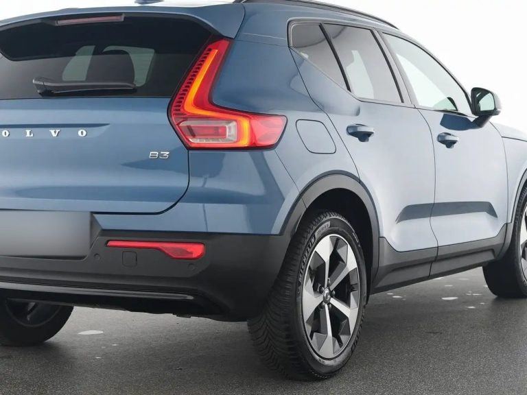 Volvo XC40 B3 Plus - photo 9