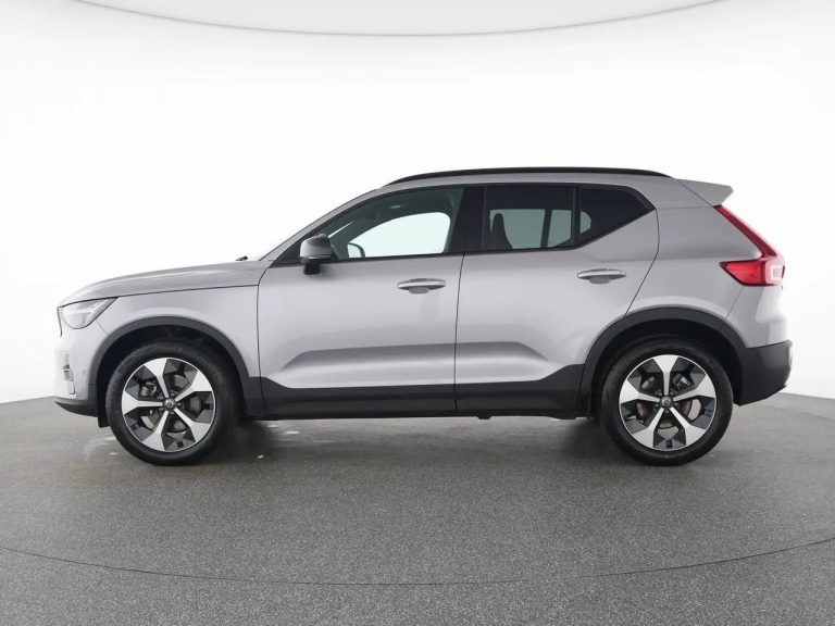 Volvo XC40 B3 Plus Dark - photo 10