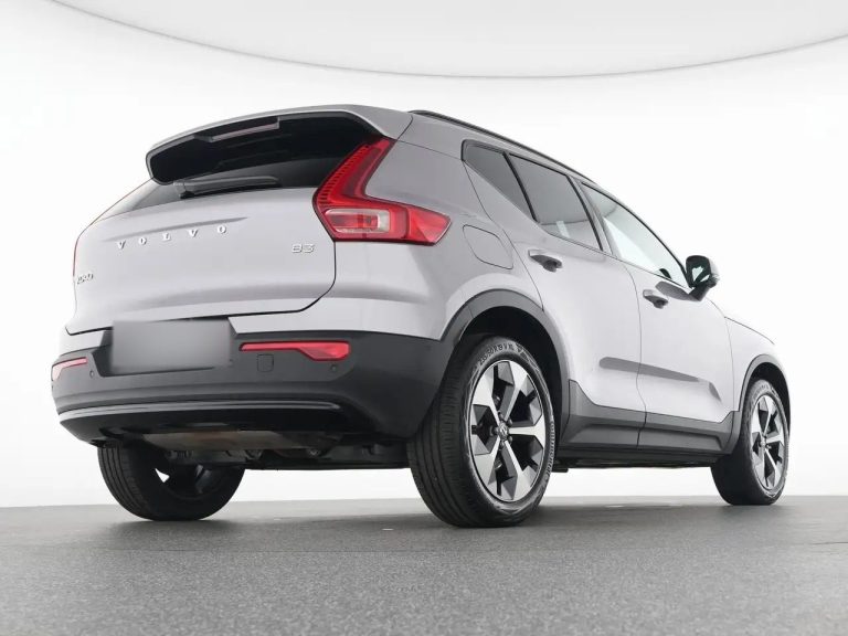 Volvo XC40 B3 Plus Dark - photo 7