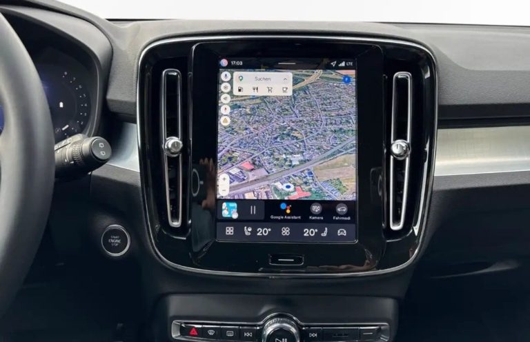 Volvo XC40 B3 Core - photo 8