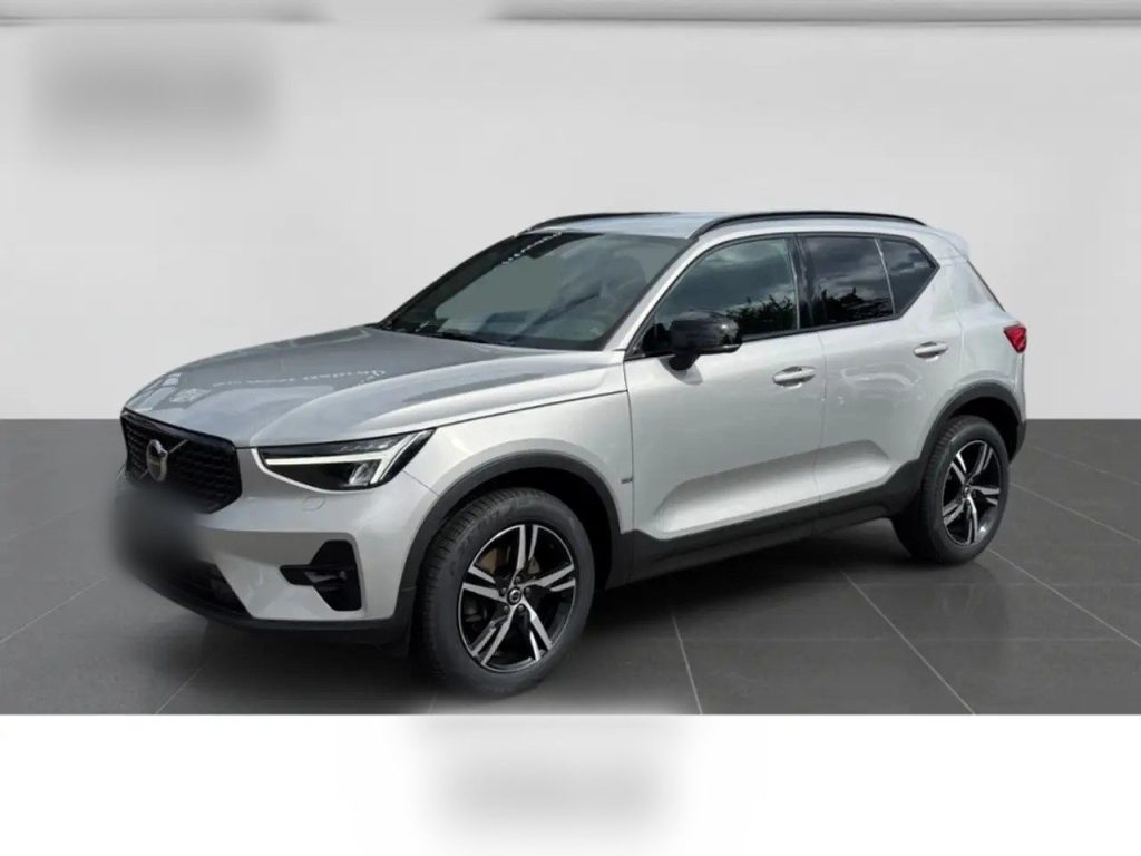 Volvo XC40 B3 Plus Dark