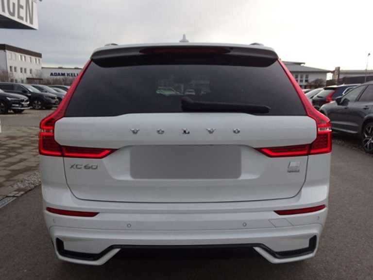 Volvo XC60 Recharge T6 AWD R-Design - photo 3