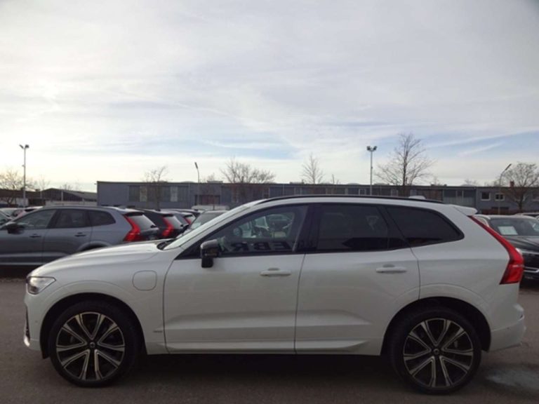 Volvo XC60 Recharge T6 AWD R-Design - photo 5