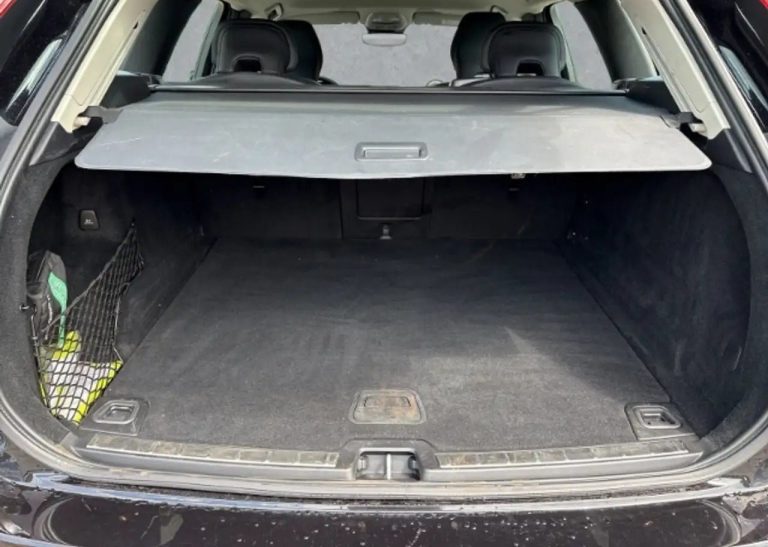 Volvo XC60 B4 Plus - photo 10