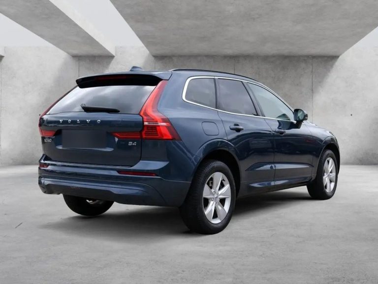 Volvo XC60 B4 Core - photo 3