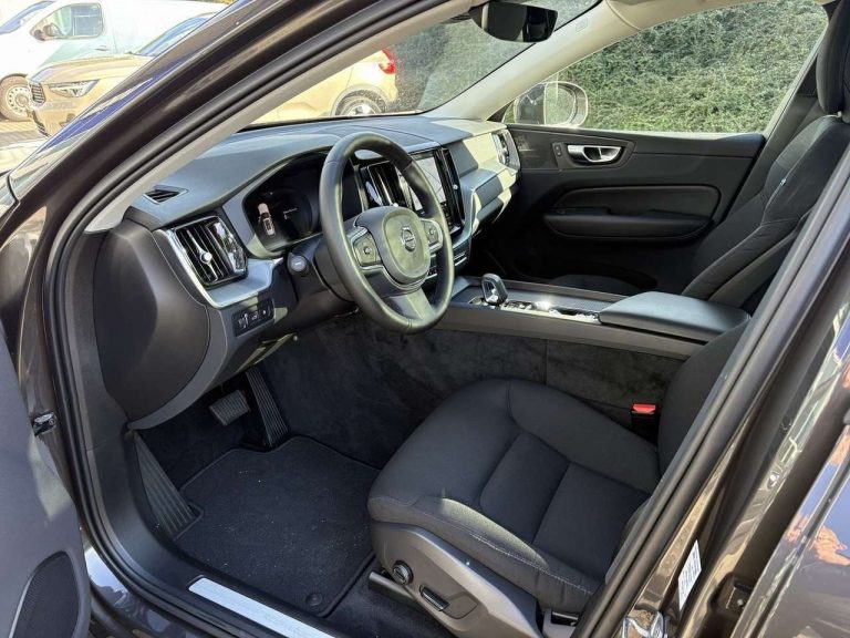 Volvo XC60 T6 Recharge AWD Inscription - photo 5