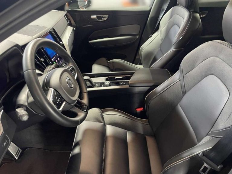 Volvo XC60 B4 R-Design - photo 5