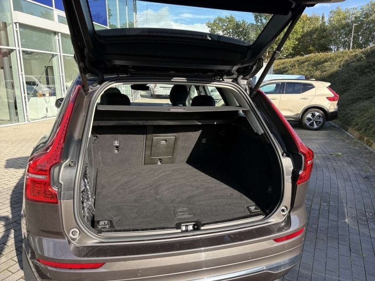 Volvo XC60 T6 Recharge AWD Inscription - photo 8