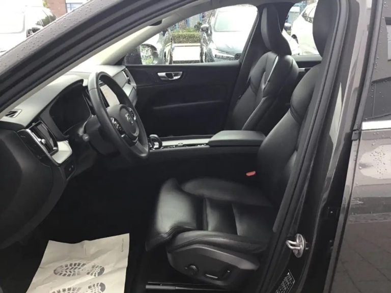 Volvo XC60 T6 Recharge Inscription AWD - photo 12