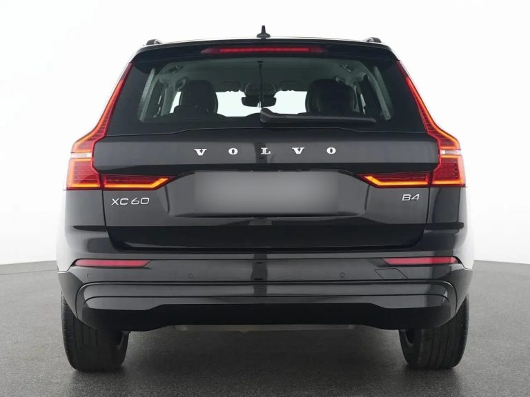 Volvo XC60 B4 Core - photo 12