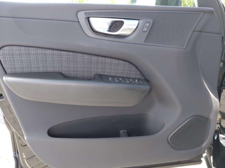 Volvo XC60 T6 Recharge AWD Inscription Expression - photo 14