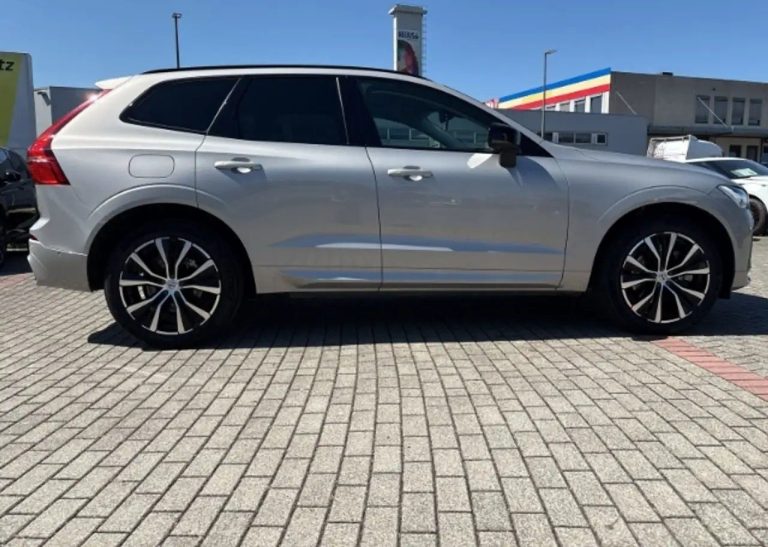 Volvo XC60 B4 Diesel Plus Dark - photo 16
