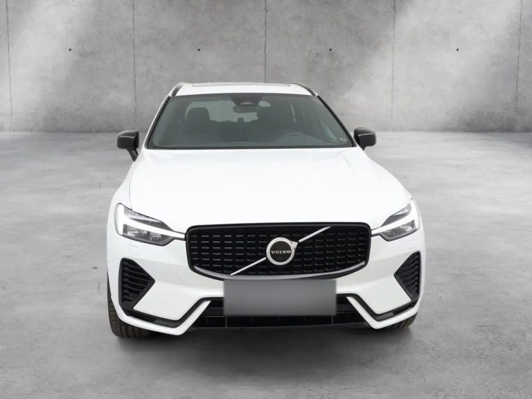 Volvo XC60 Recharge T6 AWD Plus Dark - photo 2