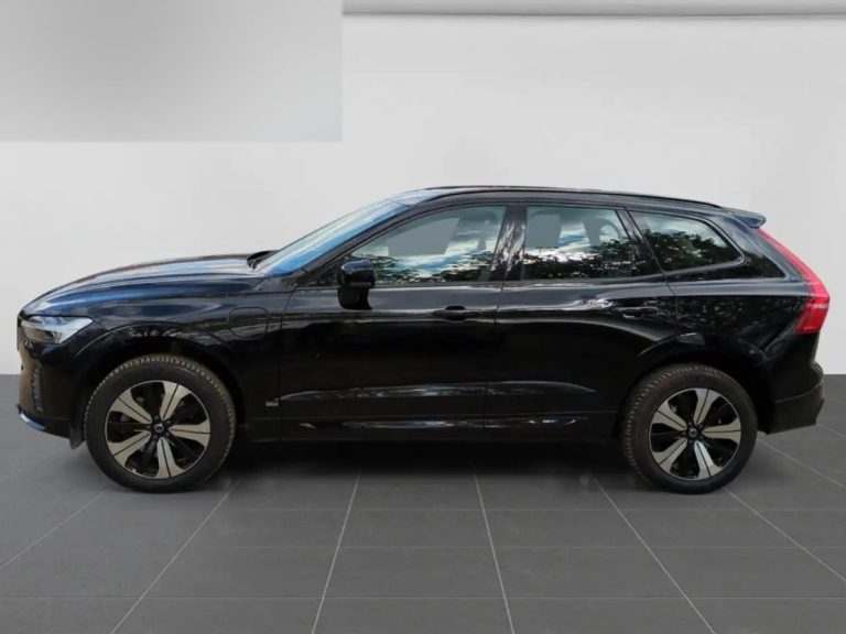 Volvo XC60 Recharge Plug-In Hybrid AWD R-Design - photo 2