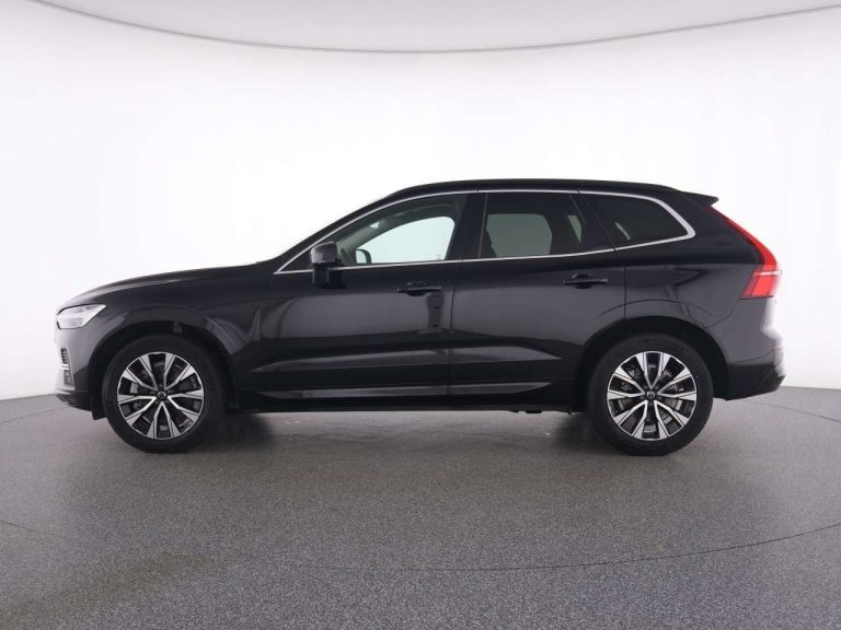 Volvo XC60 B4 Core - photo 3