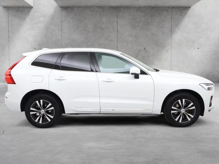 Volvo XC60 T8 Recharge Core AWD - photo 3