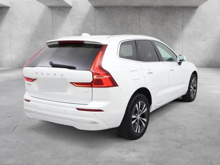 Volvo XC60 T8 Recharge Core AWD - photo 4