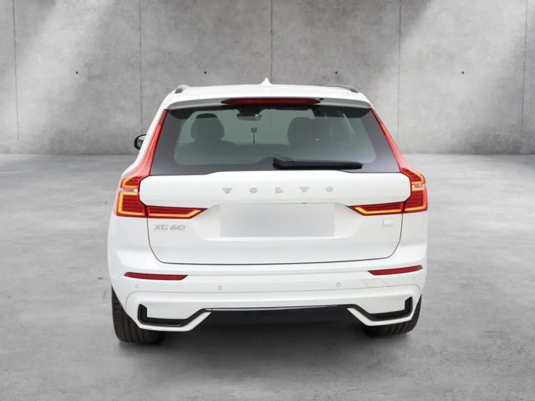Volvo XC60 Recharge T6 AWD Plus Dark - photo 5