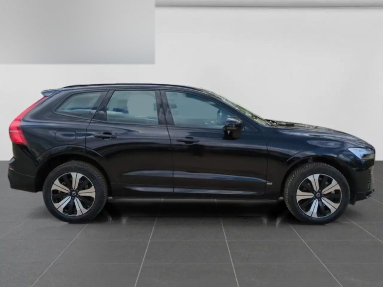 Volvo XC60 Recharge Plug-In Hybrid AWD R-Design - photo 6