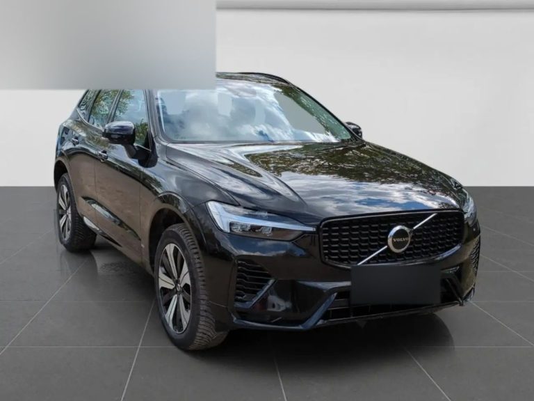 Volvo XC60 Recharge Plug-In Hybrid AWD R-Design - photo 7