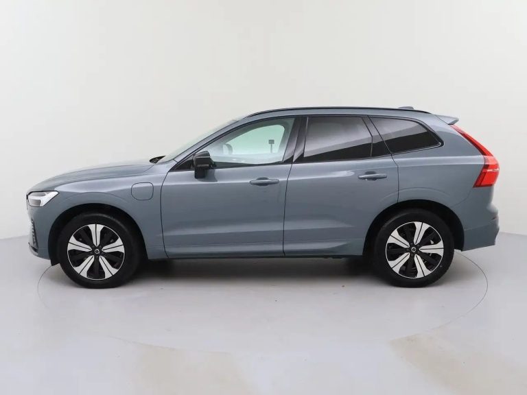 Volvo XC60 T6 Plug-in Hybrid Plus Dark AWD - photo 8