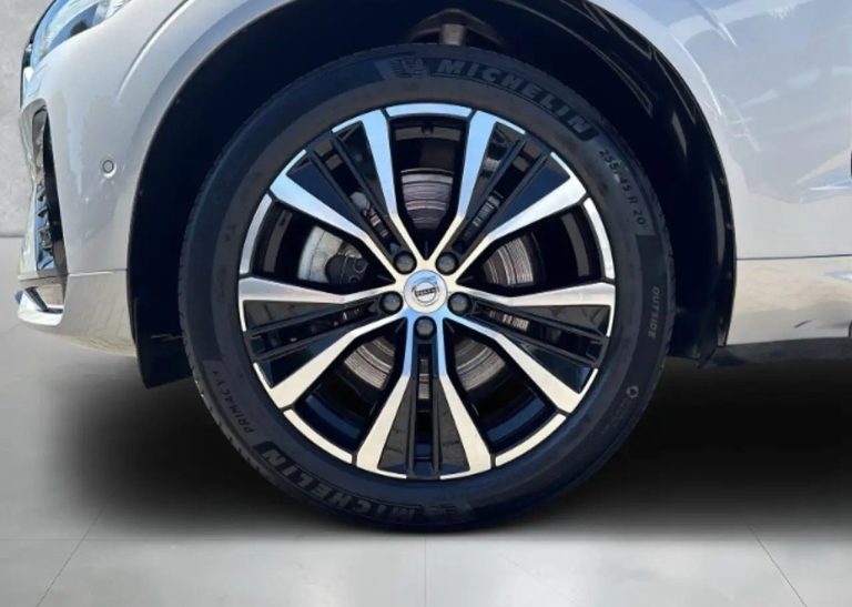 Volvo XC60 B4 Diesel Plus Dark - photo 9