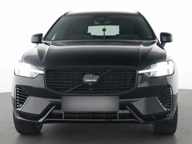 Volvo XC60 Recharge T6 AWD Plus Black Edition - photo 14